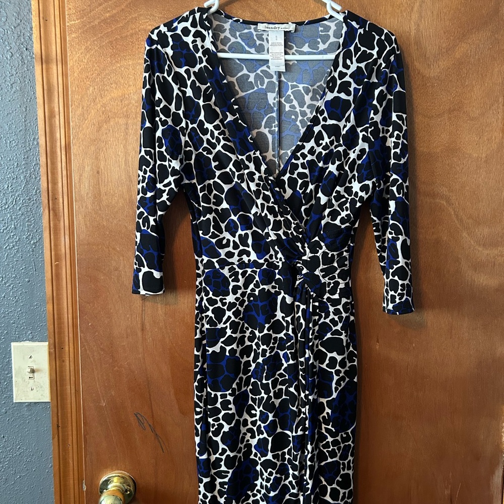 Laundry by Design Long Sleeve Animal Print Dress